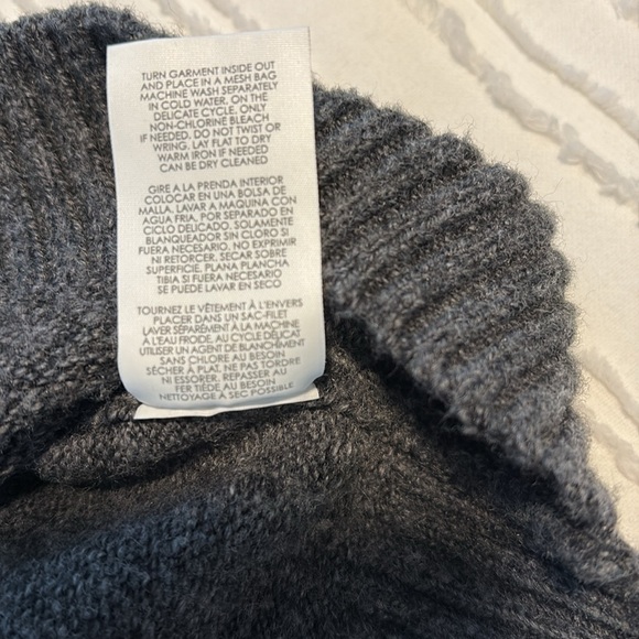 Cabi Snug Cardigan style 4285 - small - Picture 8 of 11